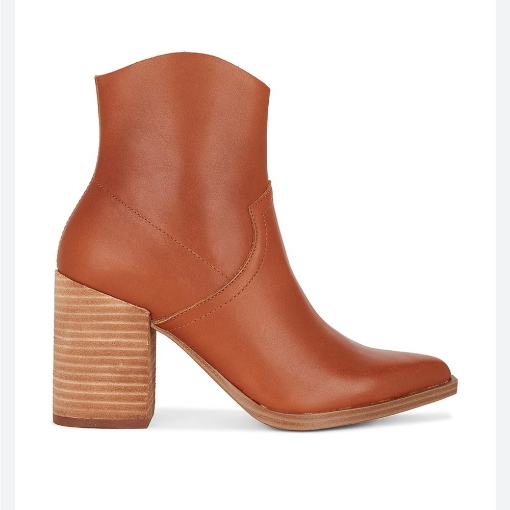 Steve Madden Cate Leather Bootie